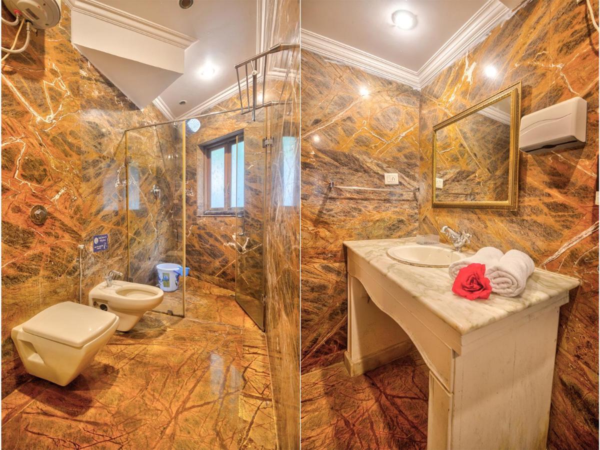 Ocean Suite Goa Dona Paula Buitenkant foto