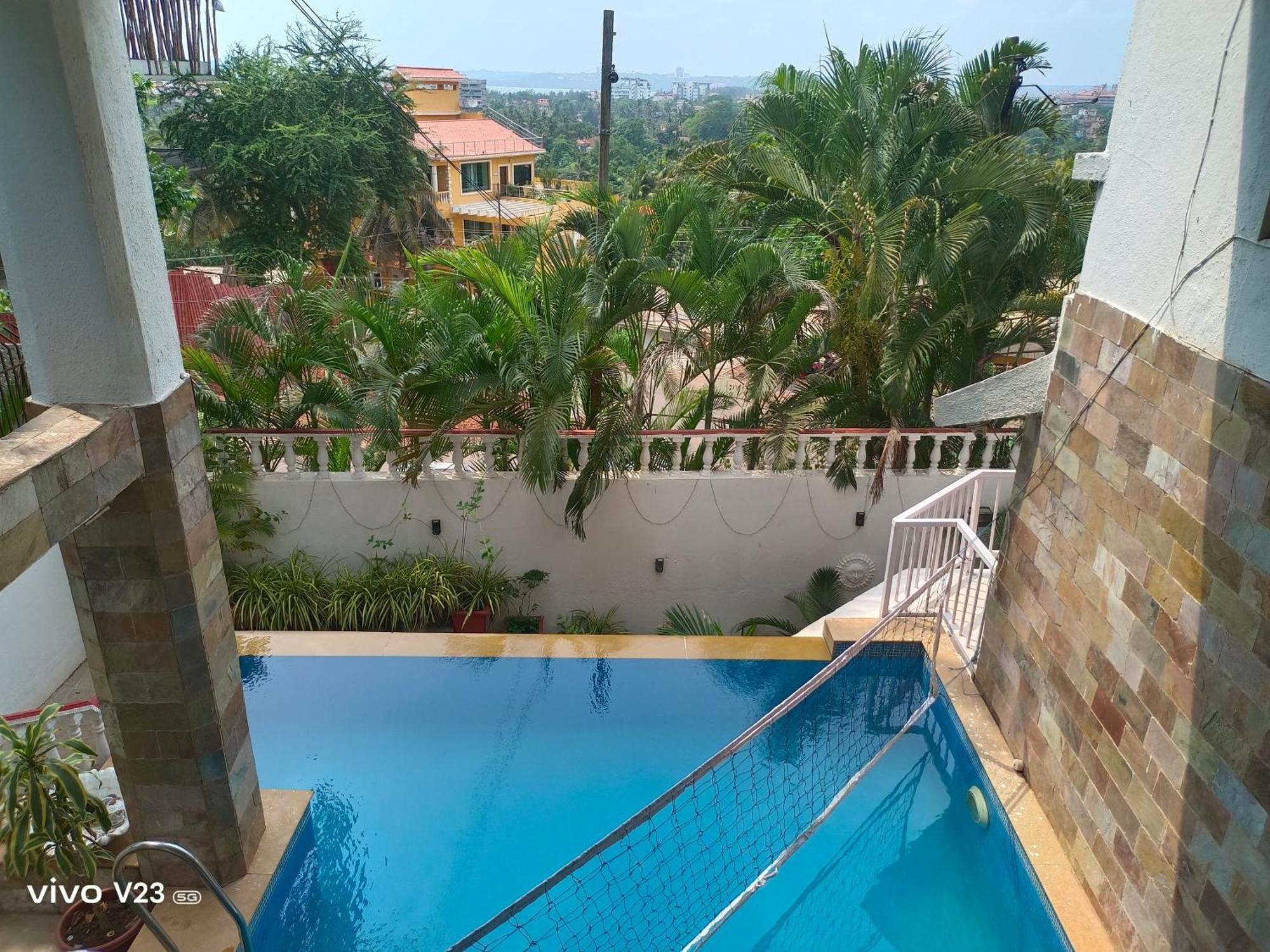 Ocean Suite Goa Dona Paula Buitenkant foto